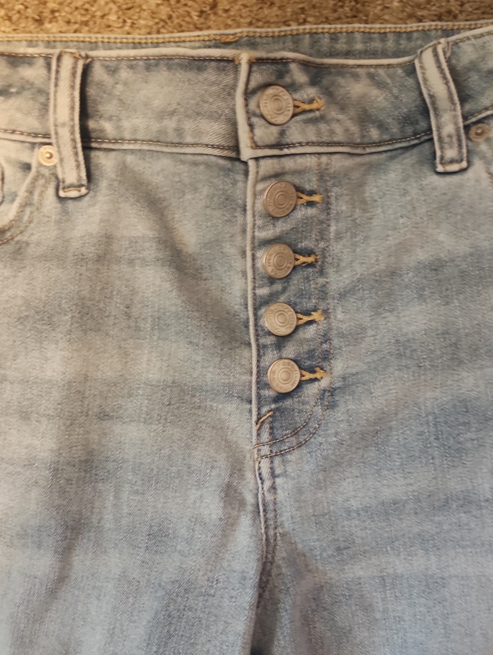 High Rise Capris - Picture 3 of 4